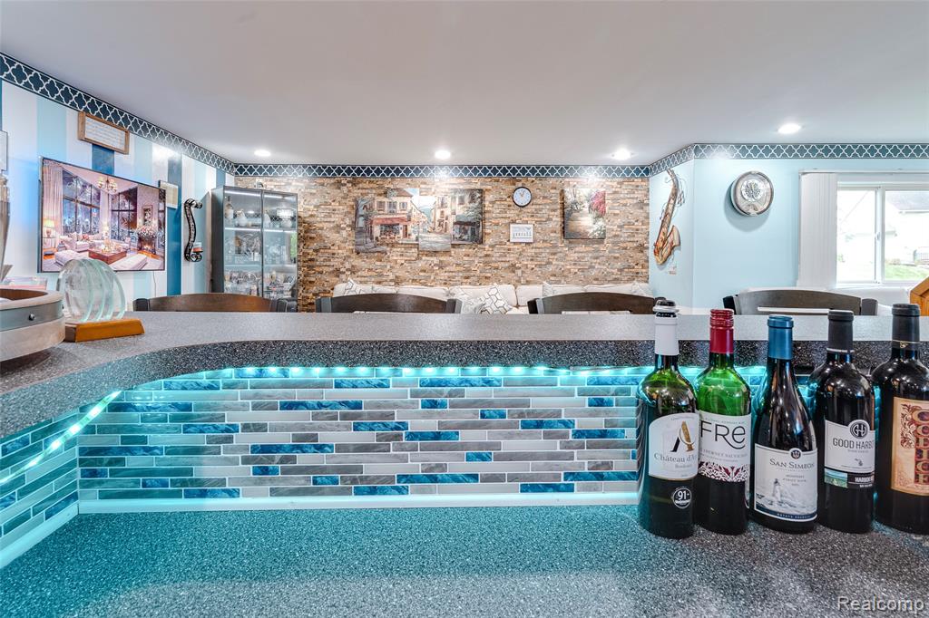 43730 Algonquin Drive, Novi, MI — Photo 51
