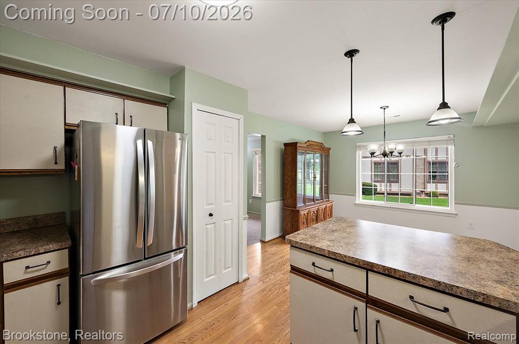 904 Country Club Drive, Saint Clair Shores, MI 48082 — Photo 17