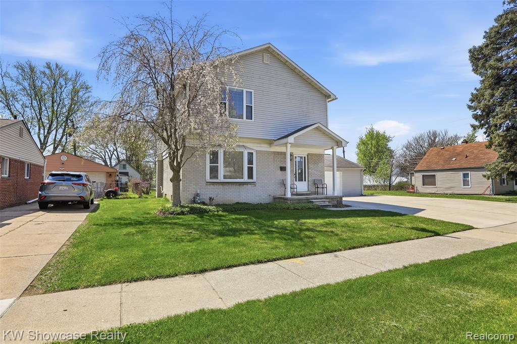 25715 Norfolk Street, Dearborn Heights, MI 48125 — Photo 33