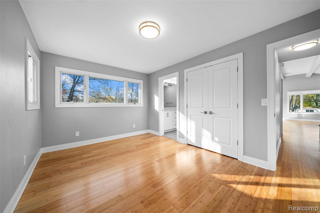 7175 Richardson Road, West Bloomfield, MI 48323 — Photo 12
