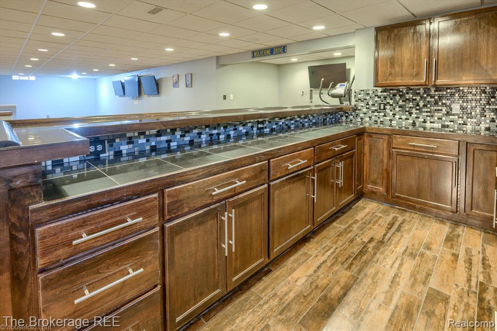 5239 Farmridge Lane, Grand Blanc, MI 48439 — Photo 76