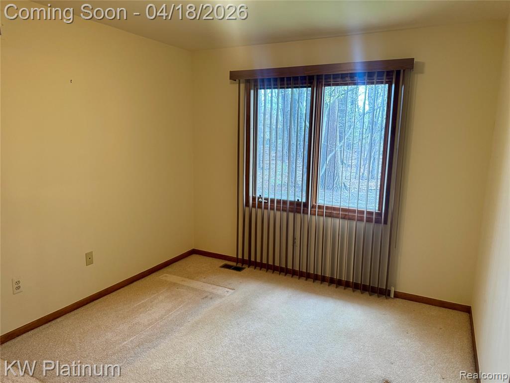 41378 Fortuna Drive E, 125, Clinton Twp, MI 48038 — Photo 12
