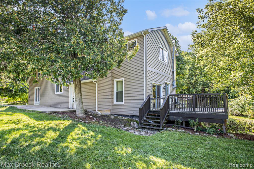 7147 Mabley Hill Road, Fenton, MI 48430 — Photo 24