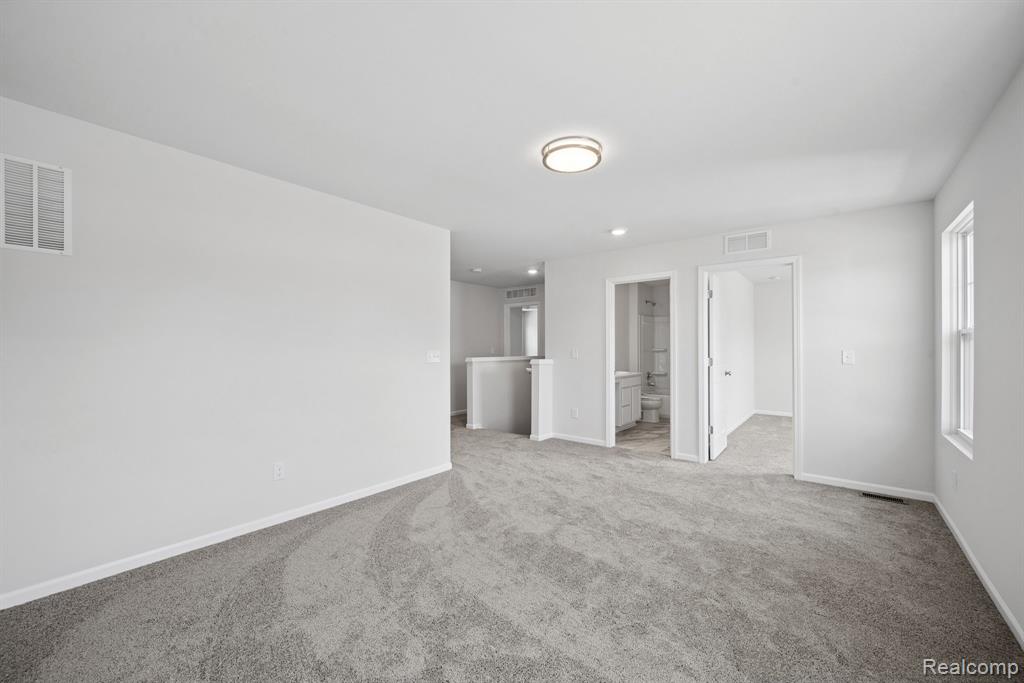 4221 Cedar Lane, Grand Blanc, MI 48439 — Photo 13