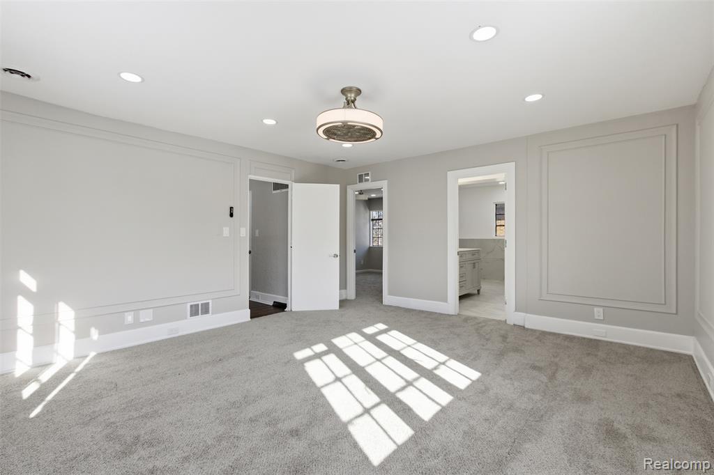 9500 La Salle Boulevard, Detroit, MI 48206 — Photo 30
