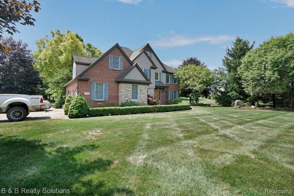 111 Amy Lynn Court, Metamora, MI 48455 — Photo 3