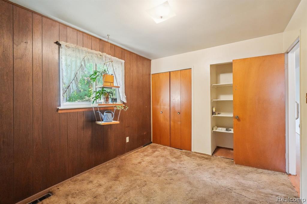 683 Clara Avenue, Pontiac, MI 48340 — Photo 10