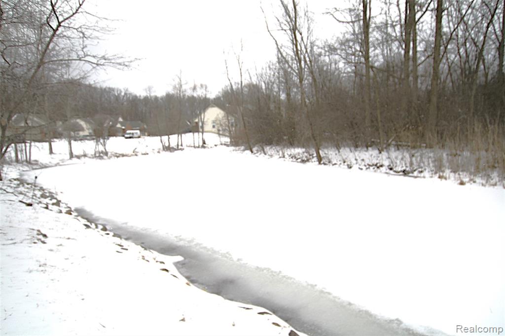 5942 Augusta Lane, Grand Blanc, MI 48439 — Photo 7