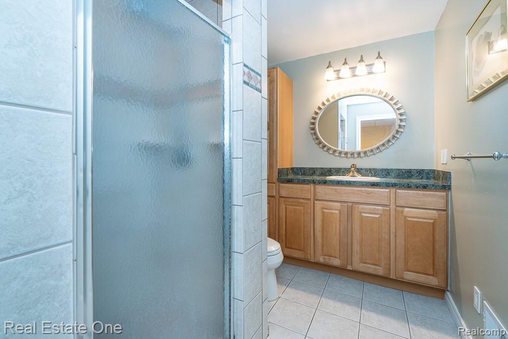 5129 Highmount Drive, Troy, MI 48098 — Photo 27