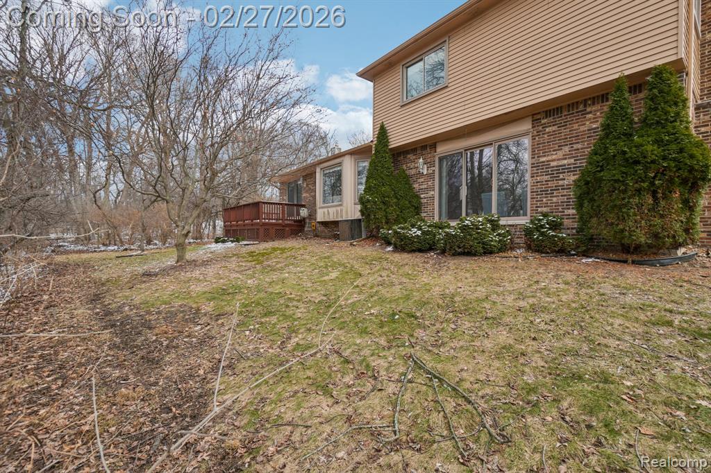 42845 Inverness Court, Northville, MI 48168 — Photo 39