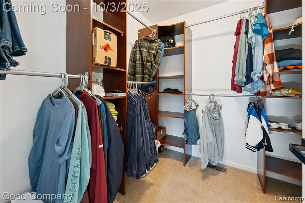 961 LOON Court, Fenton, MI 48430 — Photo 30