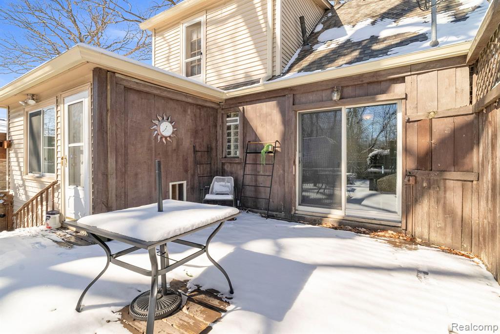 2179 Avondale Street, Sylvan Lake, MI 48320 — Photo 37