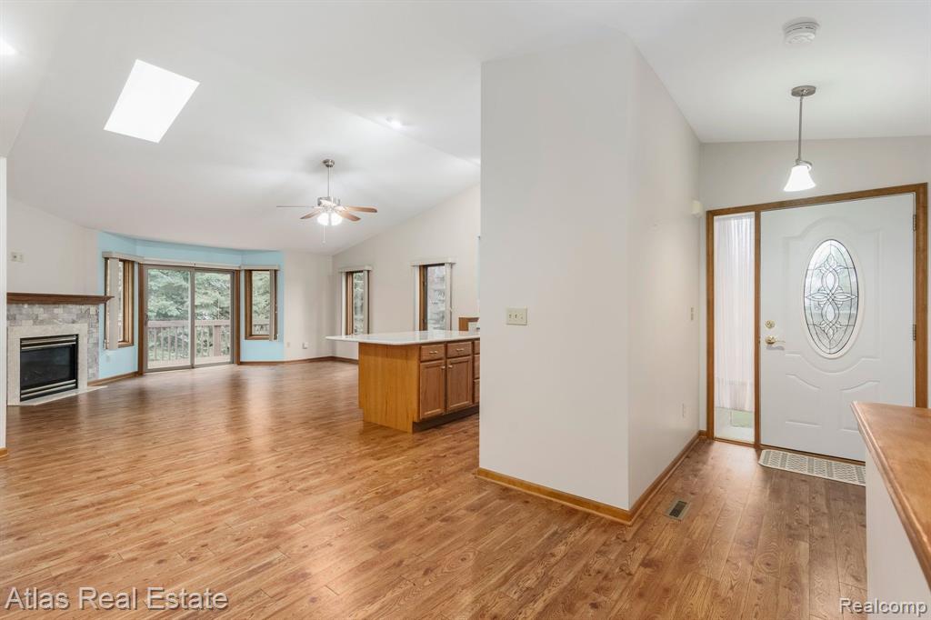 9096 EMILY Drive, Davison, MI 48423 — Photo 13
