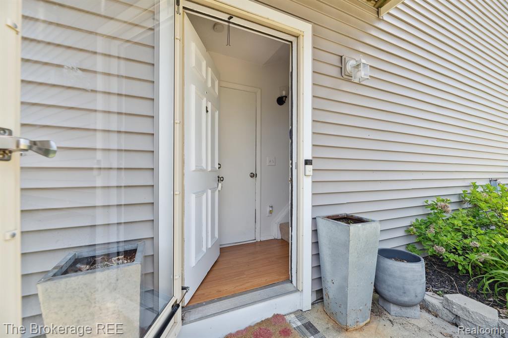 9451 Parkwood N, Davison, MI 48423 — Photo 4
