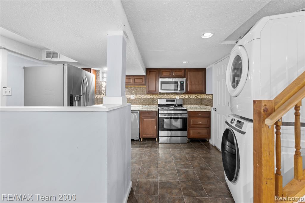 6244 Kendal Street, Dearborn, MI 48126 — Photo 19