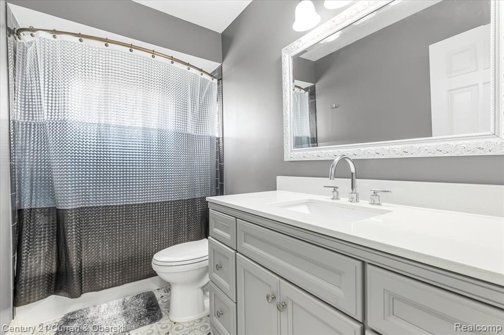 54806 Ashley Lauren Drive, Macomb, MI 48042 — Photo 19