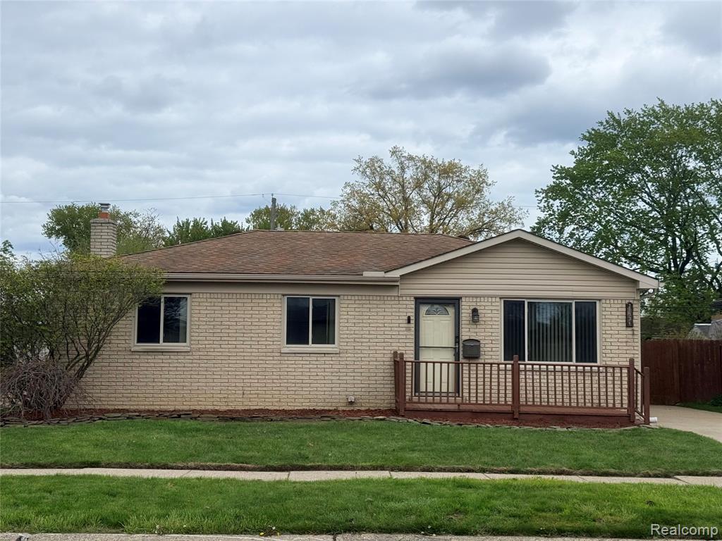 27334 Perry Street, Roseville, MI 48066 — front exterior