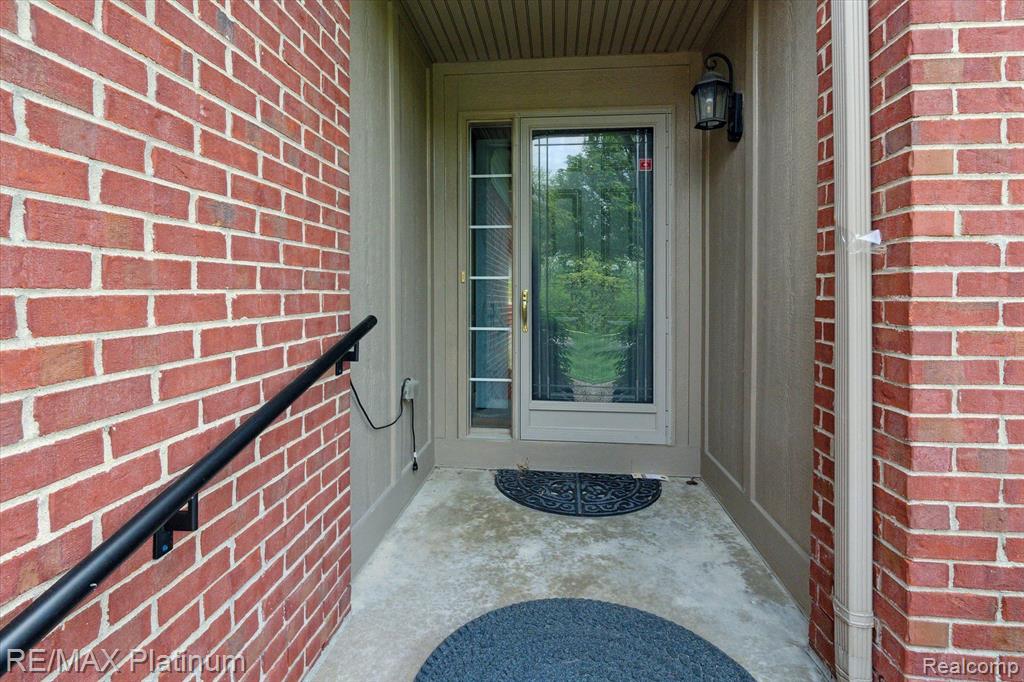 3872 RAINIER Drive, 94, Howell, MI 48843 — Photo 4