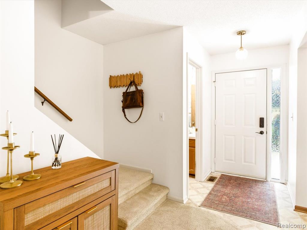 3969 BUTTERNUT Court, C, Port Huron, MI 48060 — Photo 13