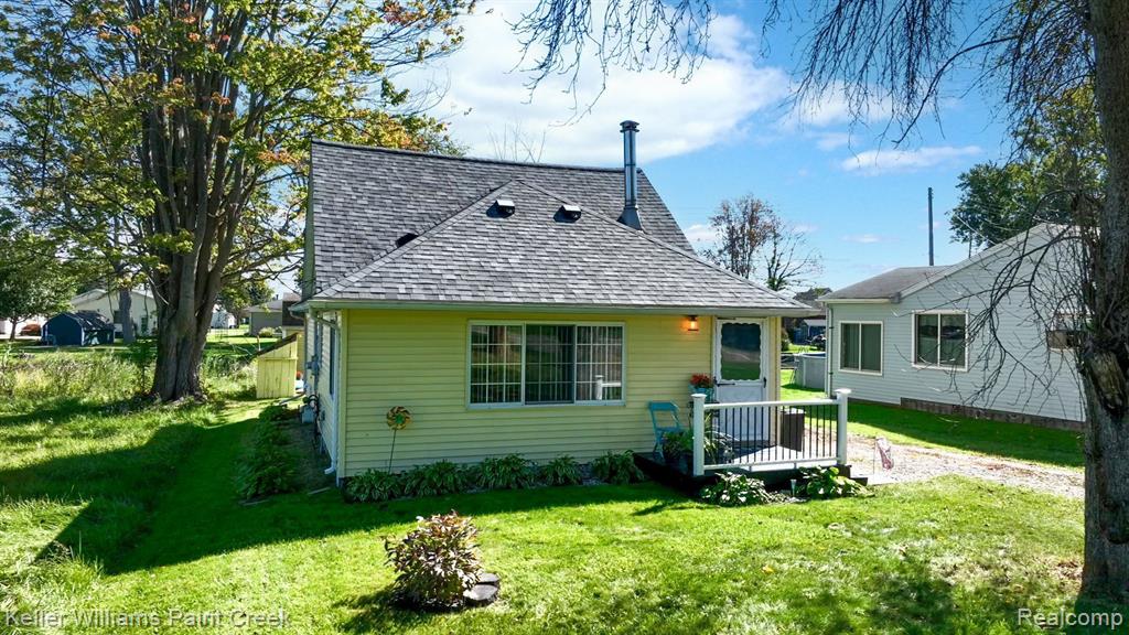 5599 E RIVER Road, East China, MI — Photo 4