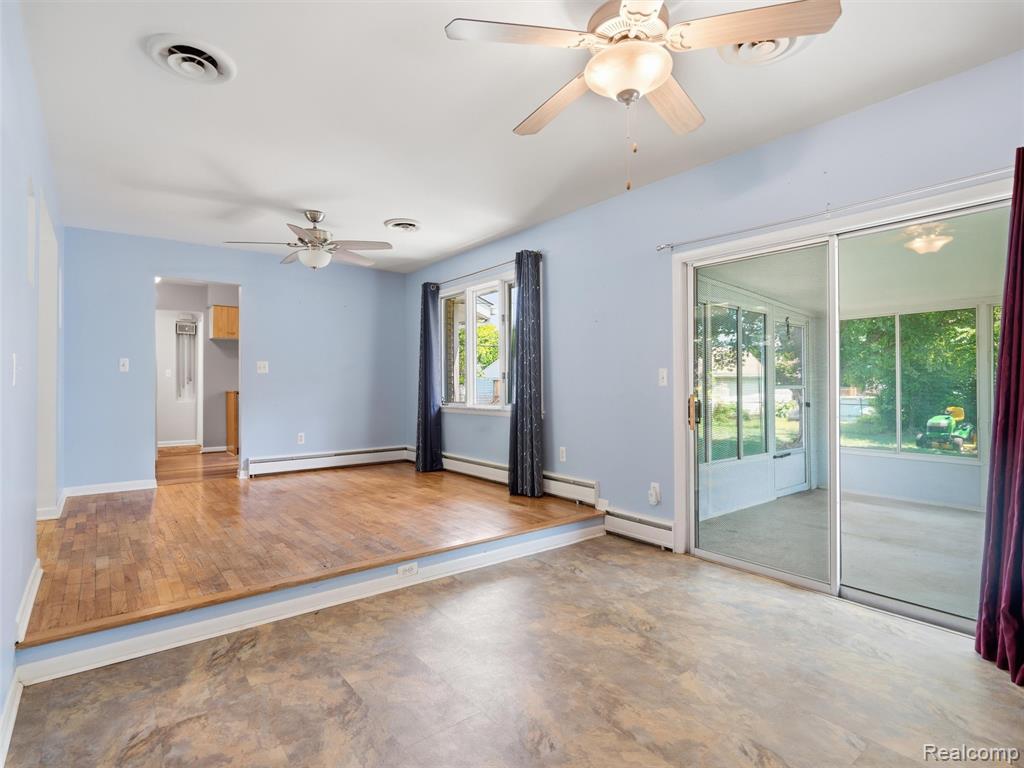 240 E Huron River Drive, Belleville, MI 48111 — Photo 5