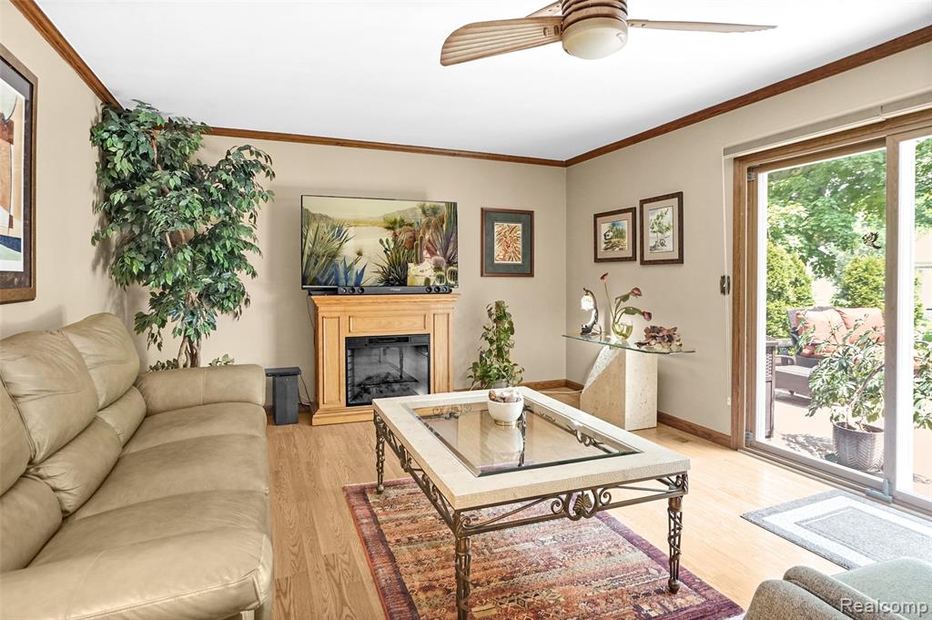 54286 Bradshaw Drive, New Baltimore, MI 48047 — Photo 18