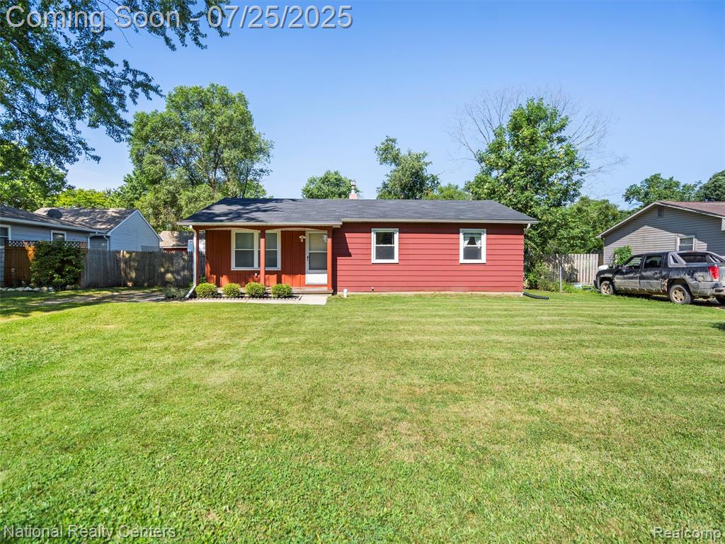 407 Crescent Avenue, Holly, MI 48442 — Photo 2