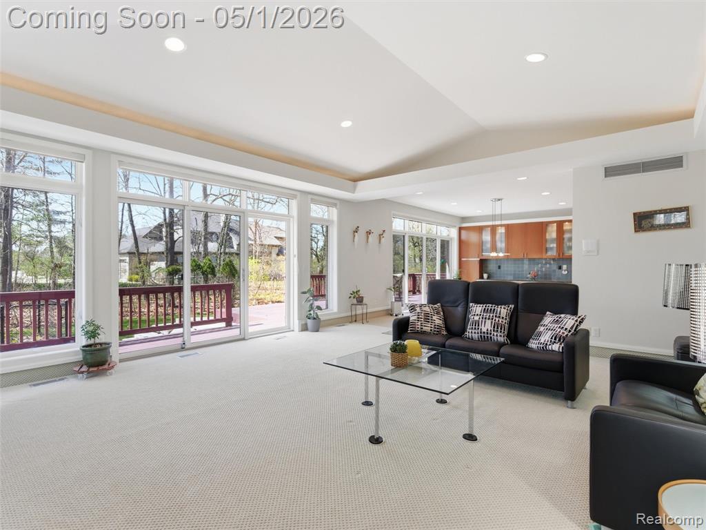 8390 Warwick Groves Court, Grand Blanc, MI 48439 — Photo 34