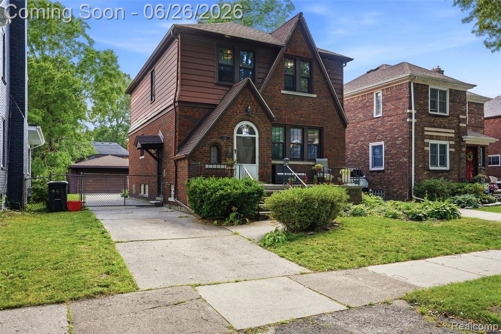 461 Manor Street, Grosse Pointe Farms, MI 48236 — Photo 2