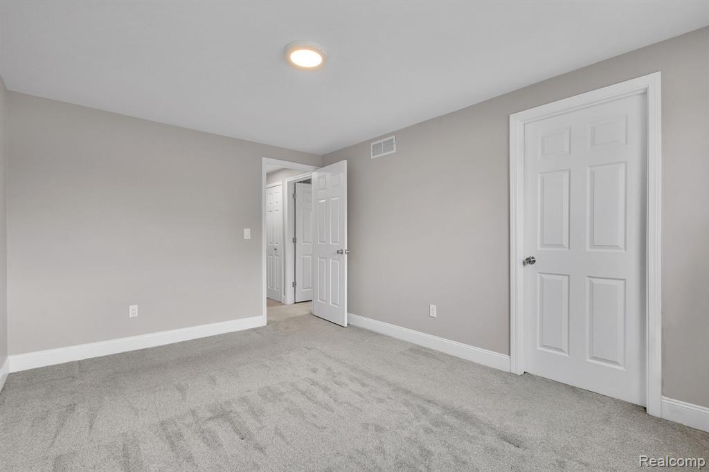 6964 Harvard Lane, Canton, MI 48187 — Photo 24