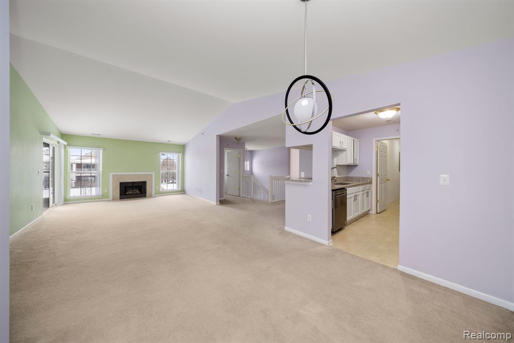 28260 OAKMONTE Circle E, New Hudson, MI 48165 — Photo 15