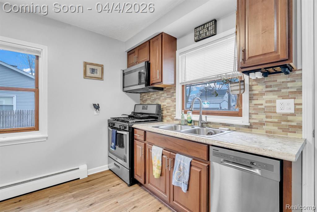 527 Turrill Avenue, Lapeer, MI 48446 — Photo 12