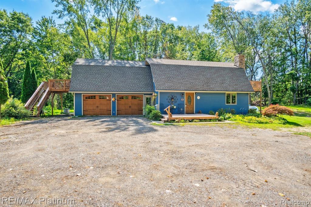 5839 MASON Road, Fowlerville, MI 48836 — front exterior