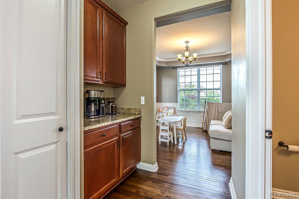 58799 CARRIAGE Lane, South Lyon, MI 48178 — Photo 15