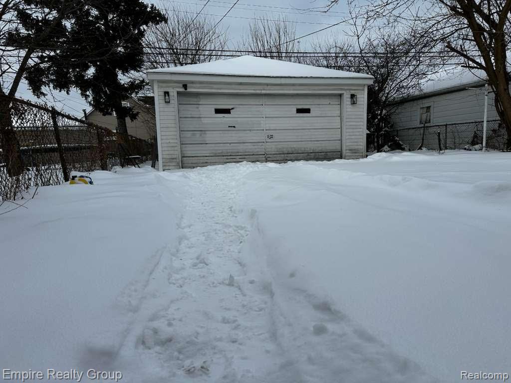 5245 Jonathon Street, Dearborn, MI 48126 — Photo 28