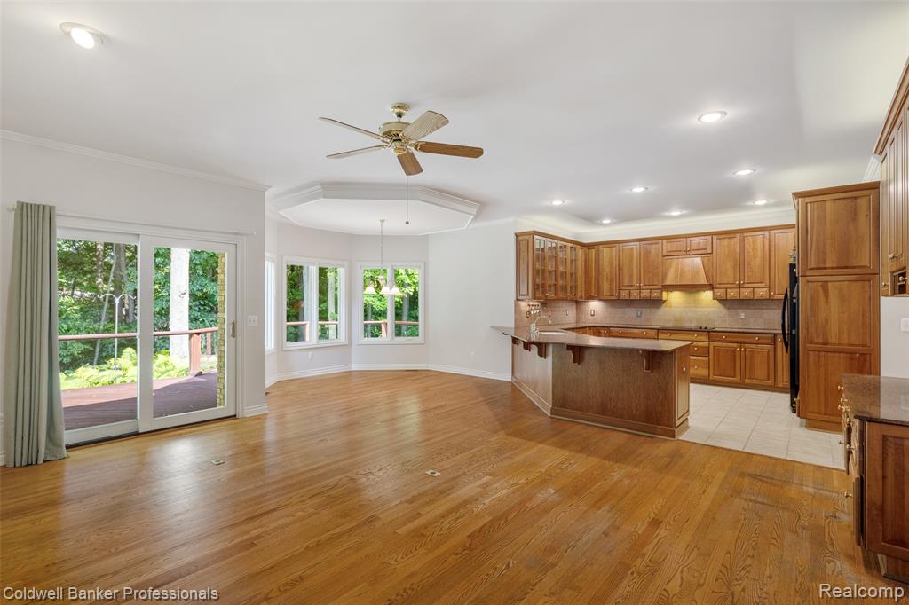8661 DEERWOOD Road, Clarkston, MI 48348 — Photo 31