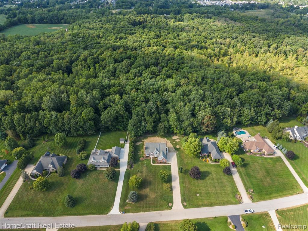 6807 SUNSET Drive, South Lyon, MI 48178 — Photo 57