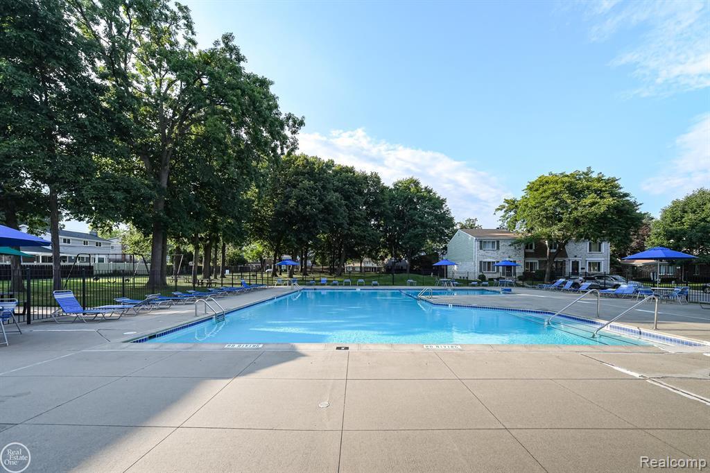 1834 Wickham Street, Royal Oak, MI 48073 — Photo 3