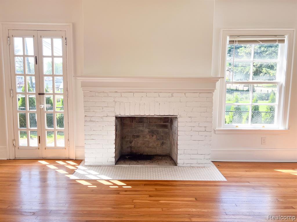488 PARKVIEW Drive, Detroit, MI 48214 — Photo 10