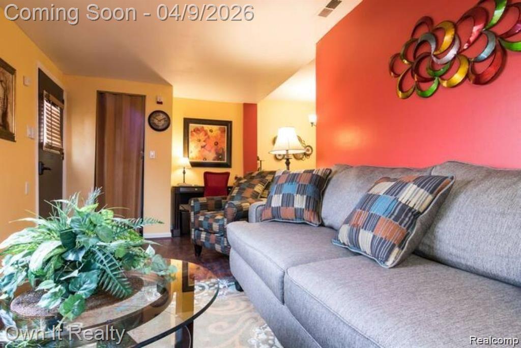 2358 NEIBEL Street, Hamtramck, MI 48212 — Photo 2
