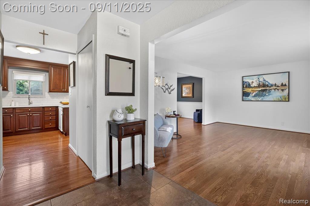 3641 Dornoch Lane, Oakland, MI — Photo 9