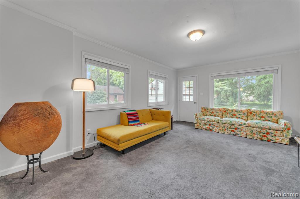 421 Maison Road, Grosse Pointe Farms, MI 48236 — Photo 14