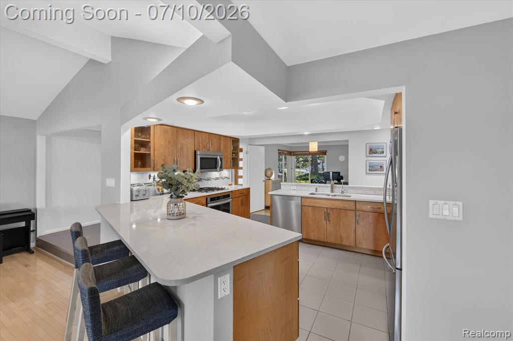 5017 Surfwood Drive, Commerce Twp, MI 48382 — Photo 31