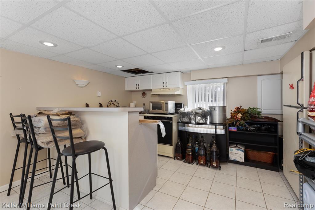 5615 Loveland Street, West Bloomfield, MI — Photo 28