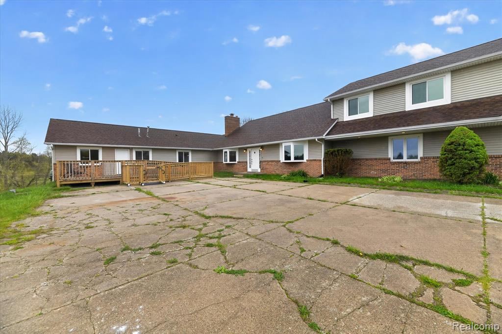 11280 Hegel Road, Goodrich Vlg, MI — Photo 3