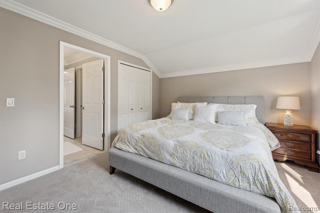 446 Delmar Court, Highland, MI — Photo 30