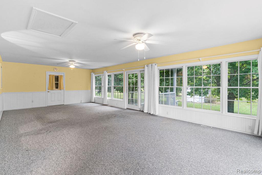 9482 Graytrax Road, Grand Blanc, MI 48439 — Photo 21