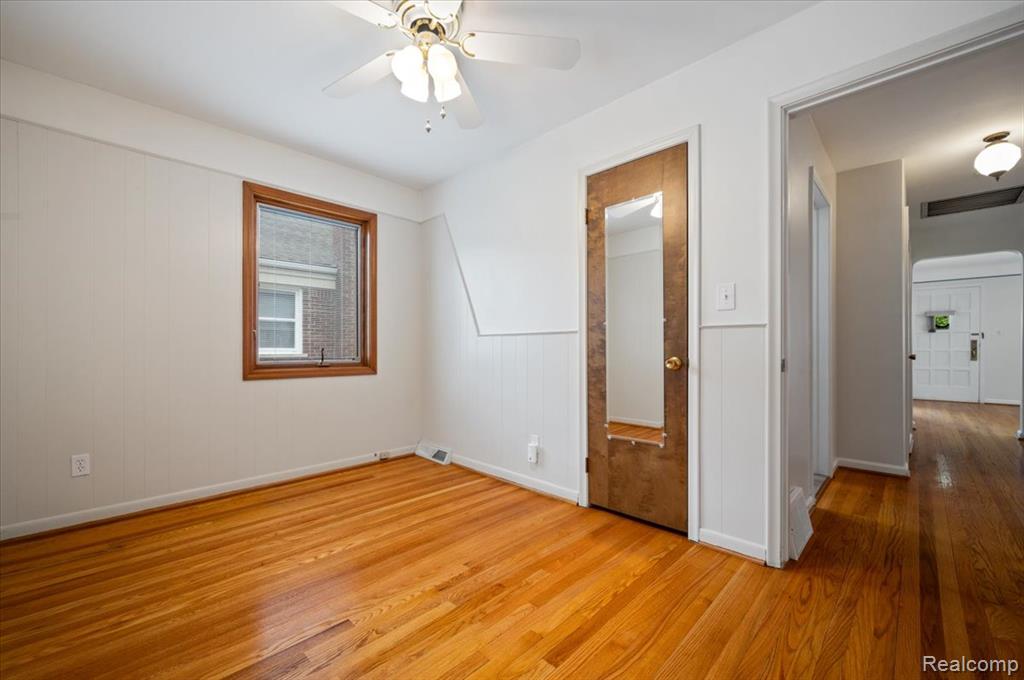 2211 White Avenue, Lincoln Park, MI 48146 — Photo 15