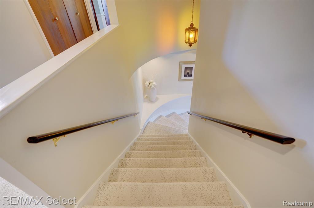 6181 Kings Scepter Court, Grand Blanc, MI 48439 — Photo 30