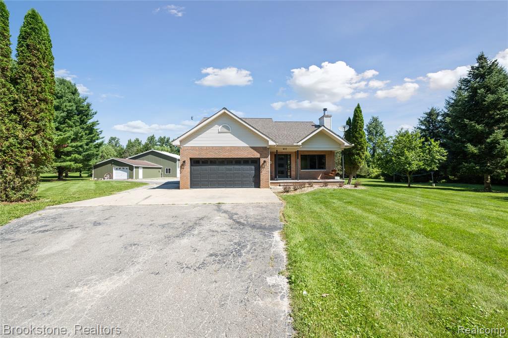 857 Quatro Lane, Addison, MI 48367 — Photo 3